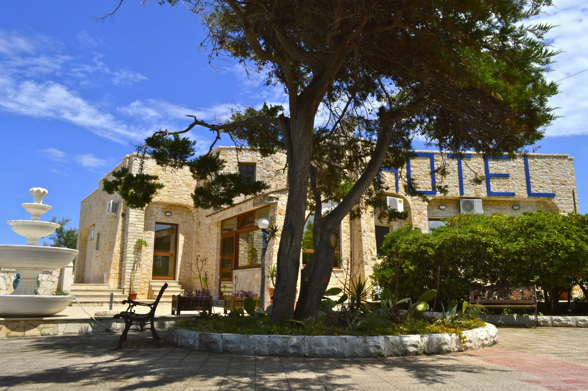 Hotel San Giovanni بولينيانو آ ماري المظهر الخارجي الصورة